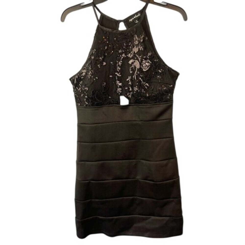 Sequin Hearts Black Lace Bandage Halter Mini Dress Size 5 Prom Event‎ Black Tie